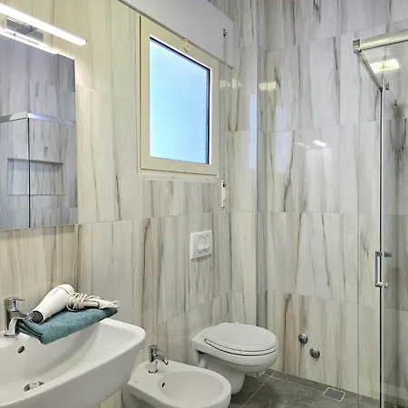 Sunny 202 Plazhi San Pietro