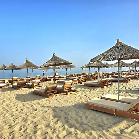 Sunny 202 דירה Plazhi San Pietro