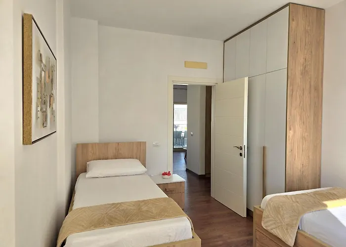 Sunny 202 * Plazhi San Pietro